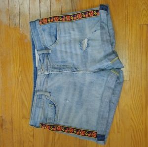 Pilcro Slim Boyfriend Jean shorts